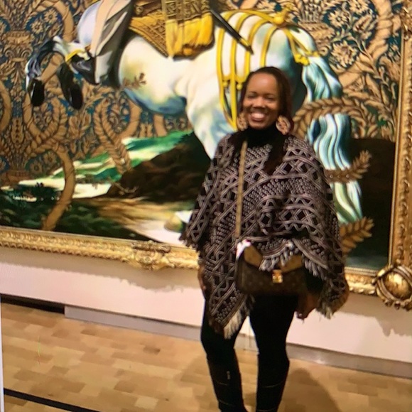 Meet the Posher!! - Picture 3 of 4